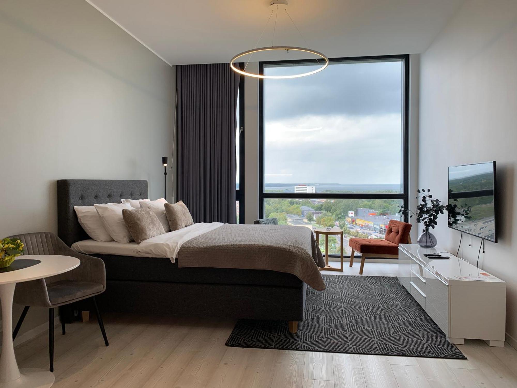 Orange Apartments Tower & Free Parking Tallinn Eksteriør billede